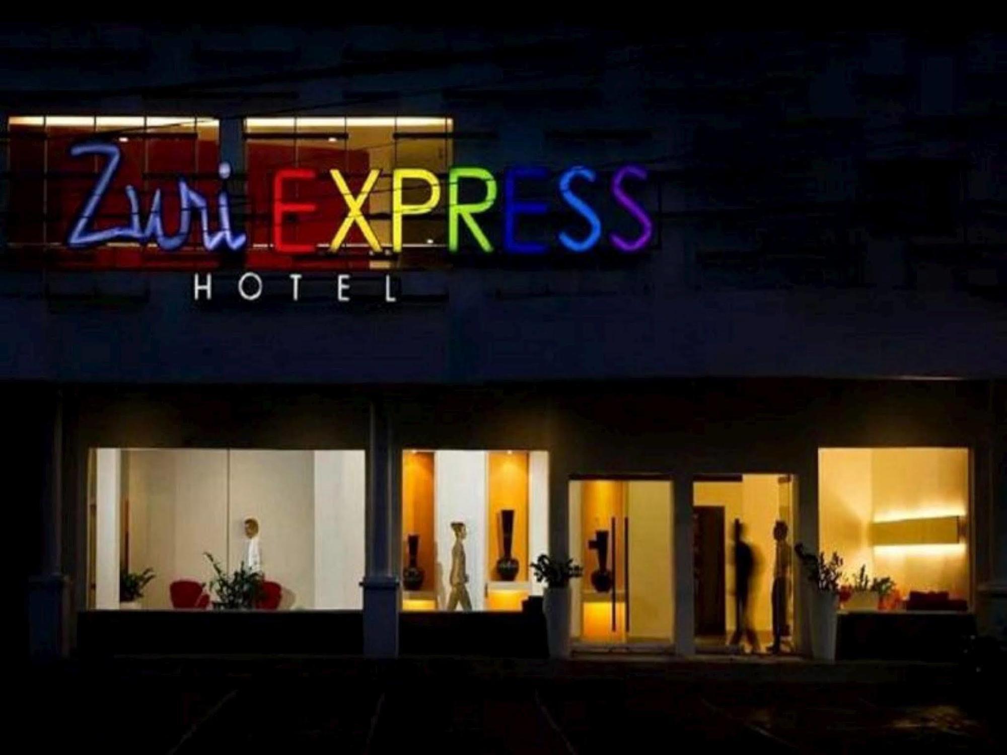 Zuri Express Hotel Pekanbaru Kültér fotó