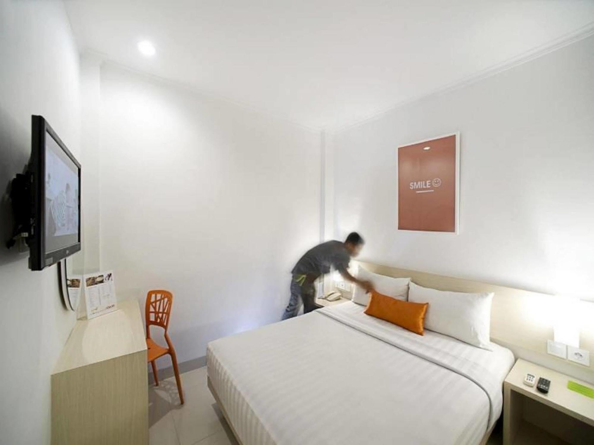 Zuri Express Hotel Pekanbaru Kültér fotó
